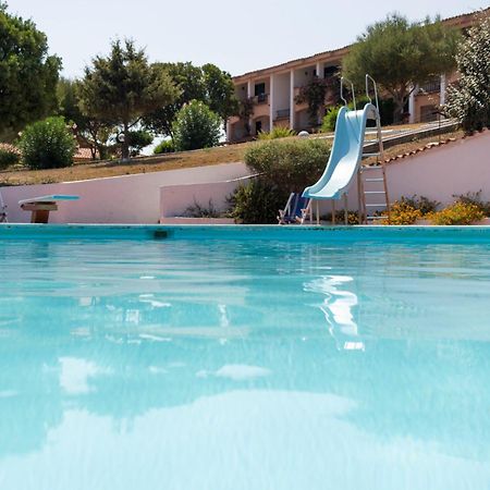 Appartamento Trilocale Vista Piscina Baja Sardinia Exterior foto
